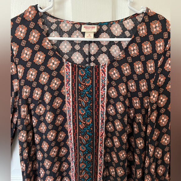 Lightweight Linen Boho / Aztec Long-Sleeve Short Dress - Picture 7 of 7